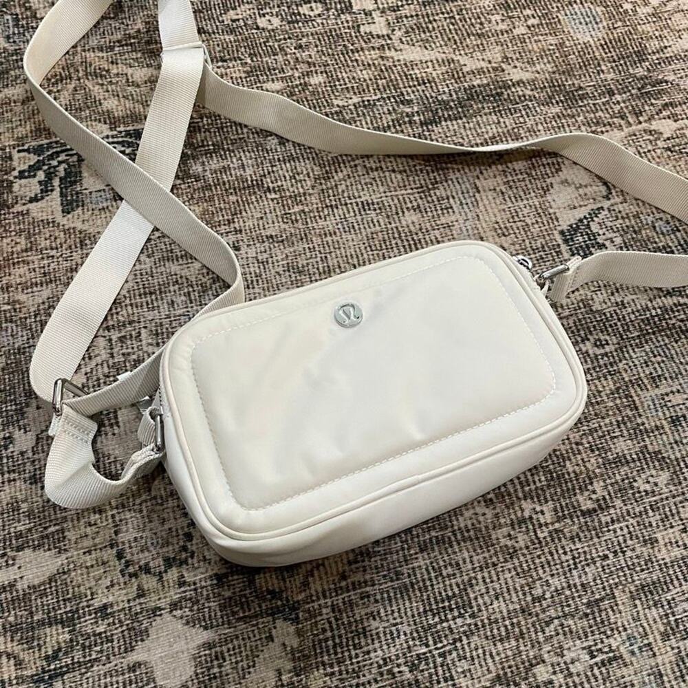 Lululemon Now & Always Camera Bag Crossbody White Cream Adjustable Strap